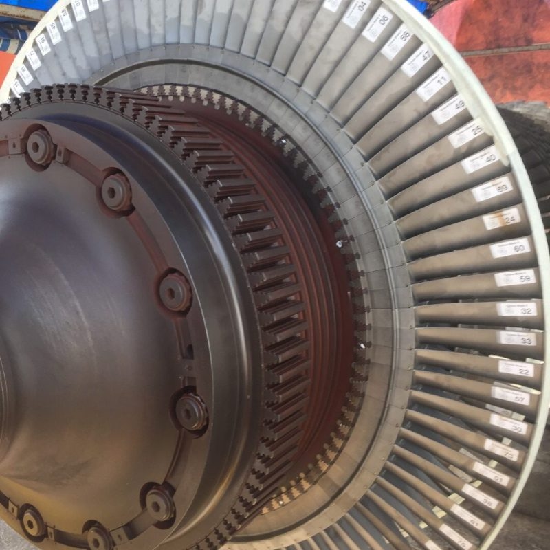Gas turbine - Replace rotor buckets