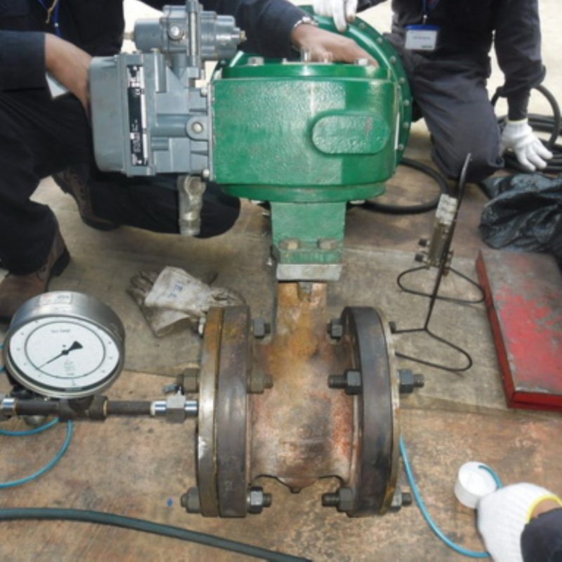 Gas turbine - Valve maintenance